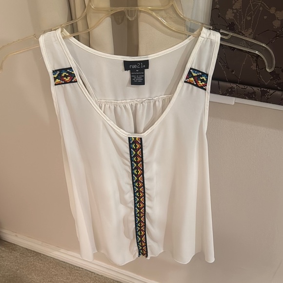 Rue21 Tops - Rue21 White Tank Top with Black Detailing